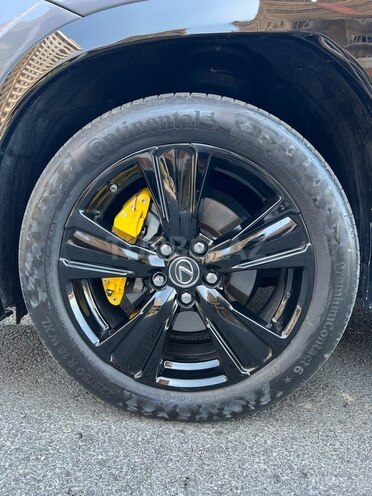 Lexus UX 250h 2020, 30,000 km - 2.0 l - Bakı