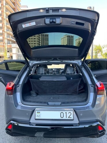 Lexus UX 250h 2020, 30,000 km - 2.0 l - Bakı