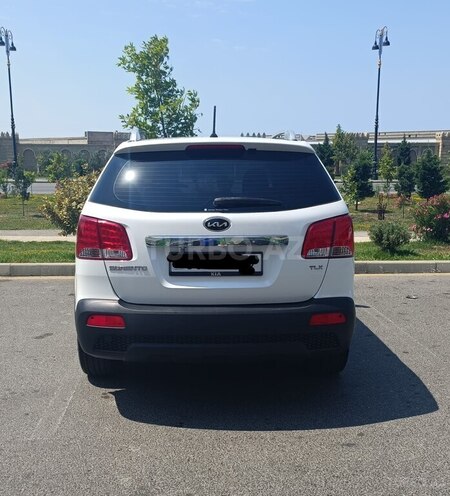 Kia Sorento 2011, 207,000 km - 2.0 l - Sumqayıt
