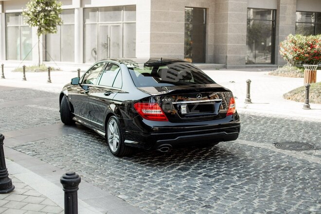 Mercedes C 250 2013, 163,000 km - 1.8 l - Bakı