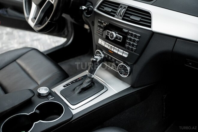 Mercedes C 250 2013, 163,000 km - 1.8 l - Bakı