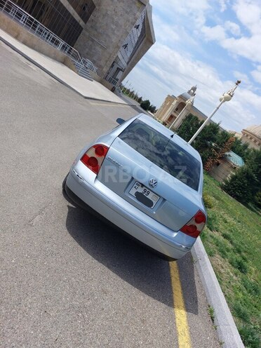 Volkswagen Passat 2002, 241,000 km - 1.8 л - Göyçay