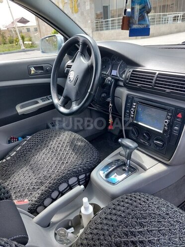 Volkswagen Passat 2002, 241,000 km - 1.8 л - Göyçay
