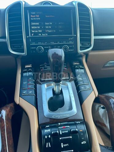 Porsche Cayenne GTS 2013, 156,800 km - 4.8 л - Bakı