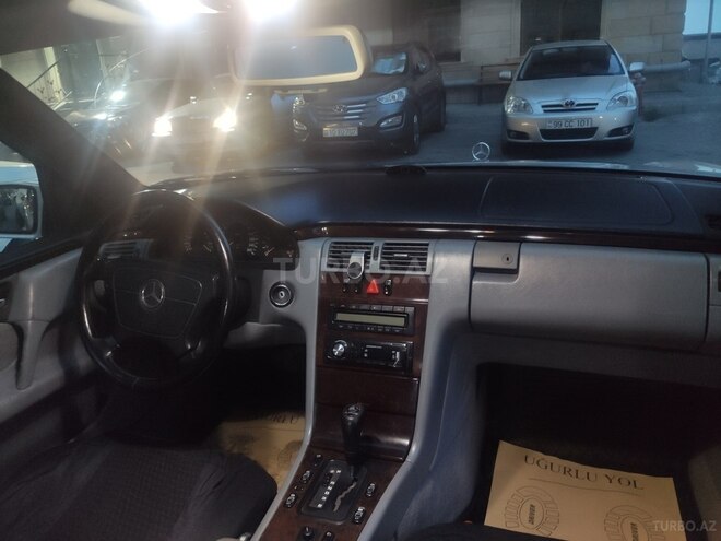 Mercedes E 280 1997, 463,000 km - 2.8 l - Bakı