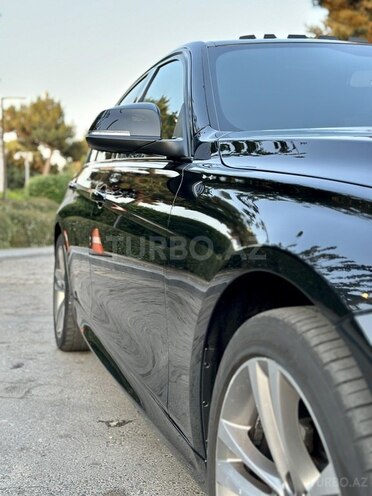 BMW 330 2018, 80,000 km - 2.0 л - Bakı