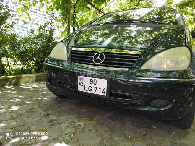 Mercedes A 160 2001, 166,350 km - 1.6 л - Qax