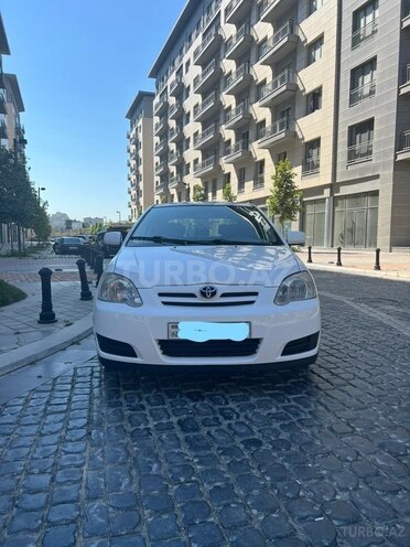 Toyota Corolla 2004, 272,000 km - 1.4 l - Bakı