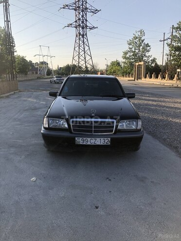 Mercedes C 220 1999, 365,000 km - 2.2 l - Bakı
