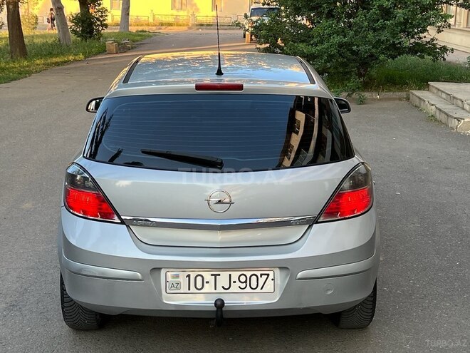 Opel Astra 2009, 240,000 km - 1.3 l - Gəncə