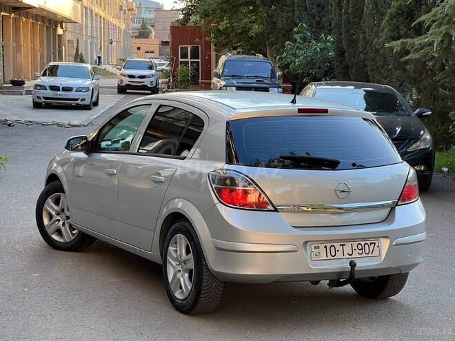 Opel Astra 2009, 240,000 km - 1.3 l - Gəncə