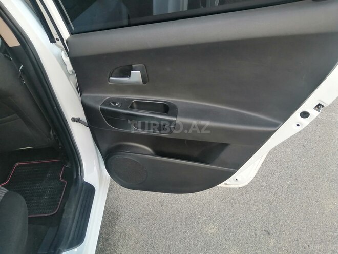 Kia Ceed 2008, 240,000 km - 1.6 л - Bakı