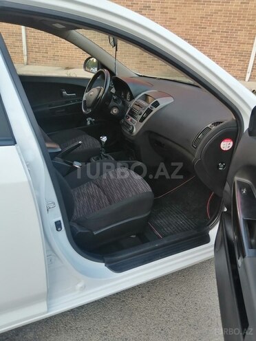Kia Ceed 2008, 240,000 km - 1.6 л - Bakı