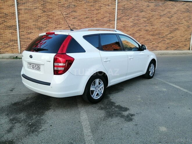 Kia Ceed 2008, 240,000 km - 1.6 л - Bakı