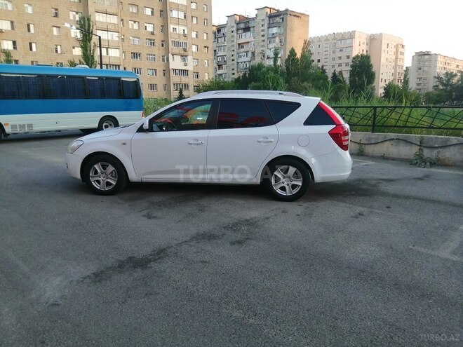 Kia Ceed 2008, 240,000 km - 1.6 л - Bakı
