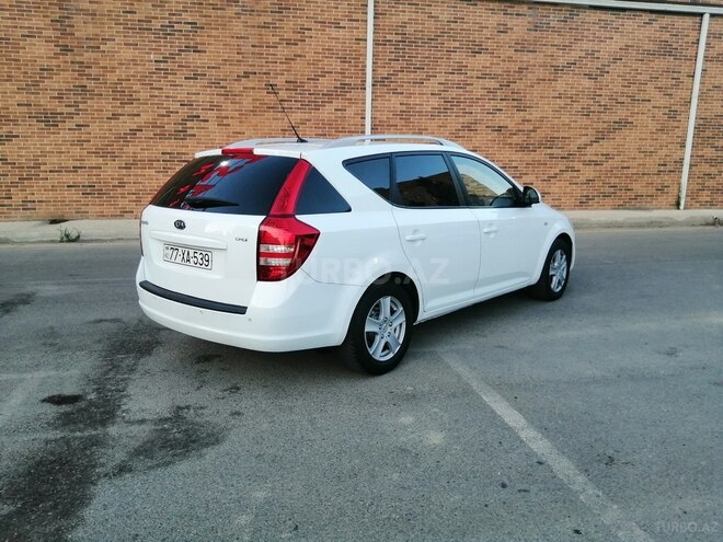 Kia Ceed 2008, 240,000 km - 1.6 л - Bakı