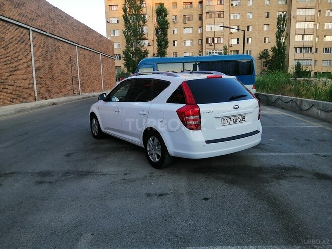 Kia Ceed 2008, 240,000 km - 1.6 л - Bakı