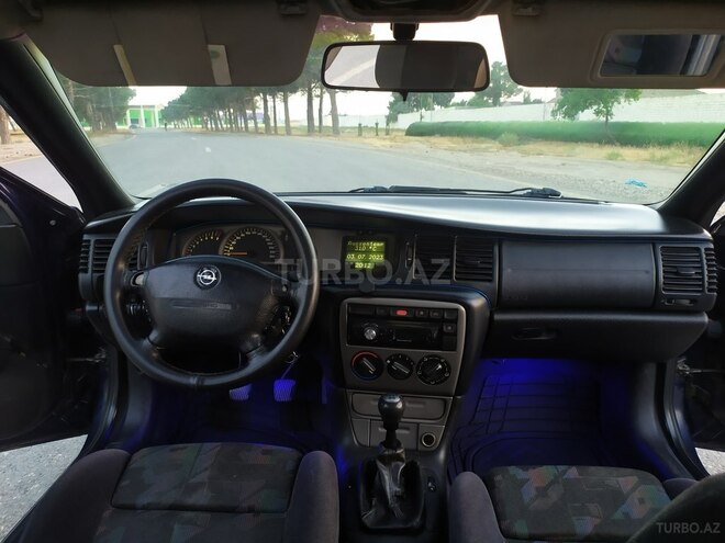 Opel Vectra 1998, 276,789 km - 2.0 l - Sumqayıt