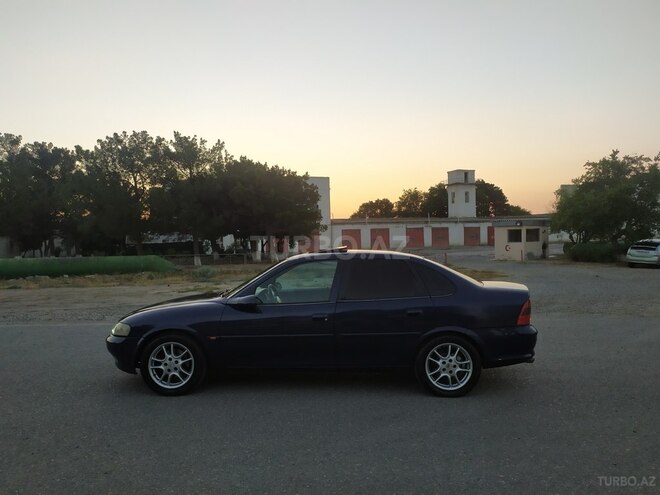Opel Vectra 1998, 276,789 km - 2.0 l - Sumqayıt