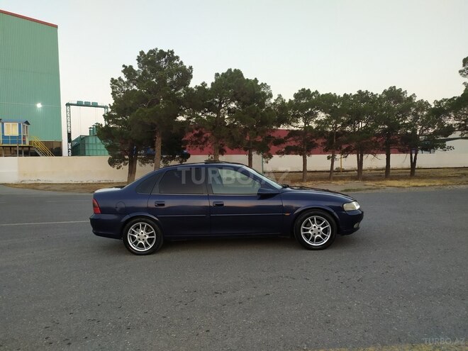Opel Vectra 1998, 276,789 km - 2.0 l - Sumqayıt