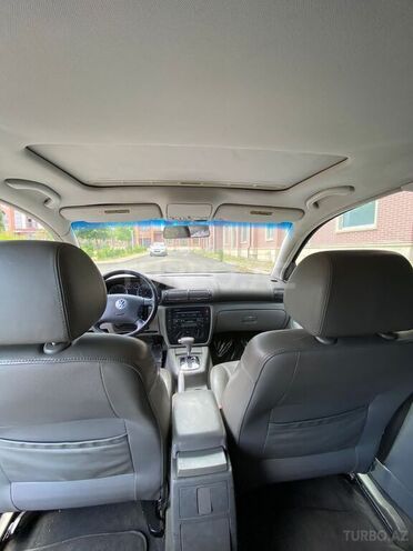 Volkswagen Passat 2001, 275,000 km - 1.8 l - Zaqatala