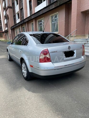 Volkswagen Passat 2001, 275,000 km - 1.8 l - Zaqatala
