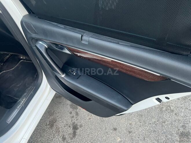 Volkswagen Passat 2013, 208,216 km - 1.8 l - Bakı