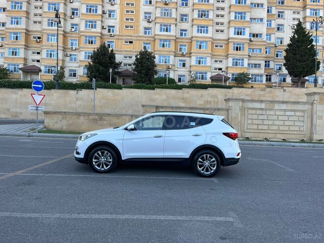 Hyundai Santa Fe 2016, 228,000 km - 2.0 l - Bakı