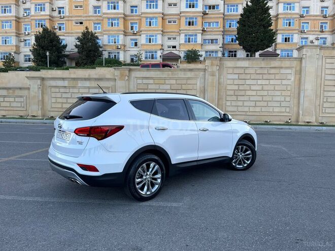 Hyundai Santa Fe 2016, 228,000 km - 2.0 l - Bakı