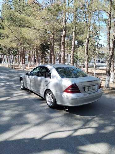 Mercedes C 220 2000, 500,000 km - 2.2 л - Sumqayıt