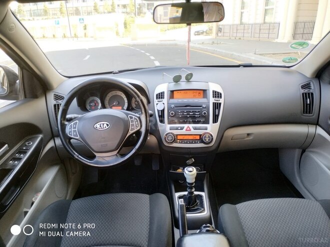 Kia Ceed 2008, 256,000 km - 1.6 л - Bakı