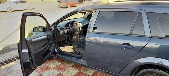 Opel Astra 2006, 258,000 km - 1.3 л - Bakı