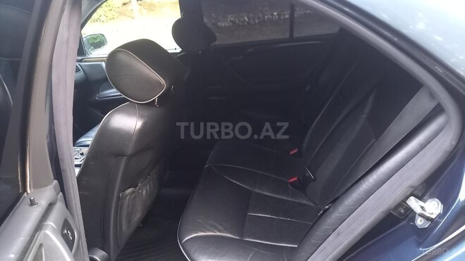 Mercedes E 220 2001, 452,865 km - 2.2 l - Masallı