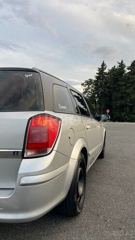 Opel Astra 2005, 315,000 km - 1.3 l - Qax