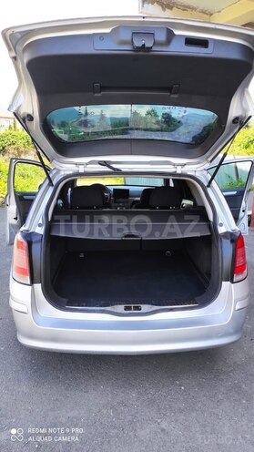 Opel Astra 2005, 315,000 km - 1.3 l - Qax