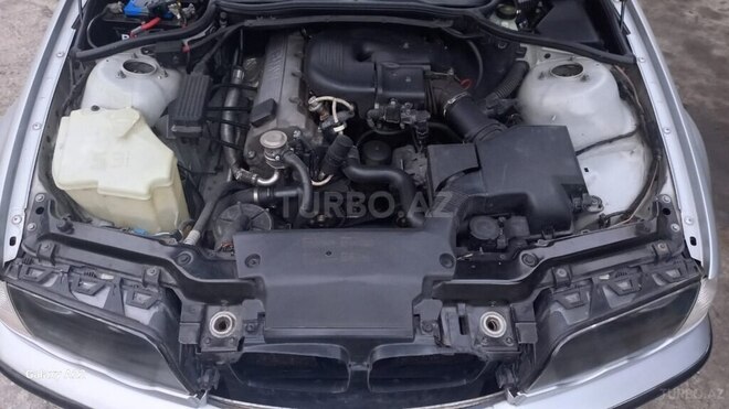 BMW 318 2000, 394,393 km - 1.9 l - Yevlax