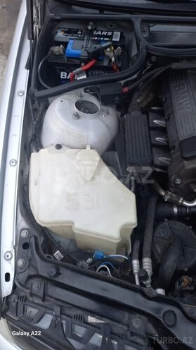 BMW 318 2000, 394,393 km - 1.9 l - Yevlax