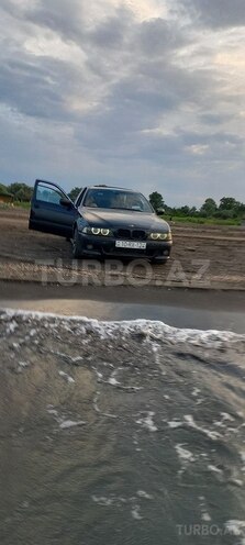 BMW 535 1997, 42,300 km - 3.5 l - Qusar