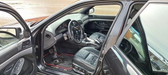 BMW 535 1997, 42,300 km - 3.5 l - Qusar