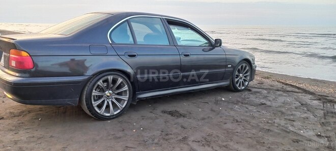 BMW 535 1997, 42,300 km - 3.5 l - Qusar