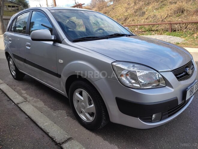Kia Rio 2006, 180,000 km - 1.5 л - Quba