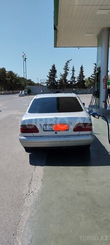 Mercedes E 280 1996, 435,896 km - 2.8 л - Bakı