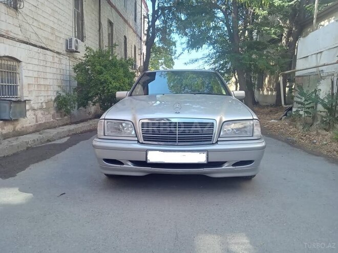 Mercedes C 180 1999, 368,000 km - 1.8 l - Bakı