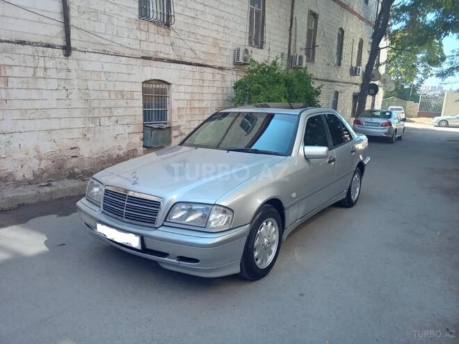 Mercedes C 180 1999, 368,000 km - 1.8 l - Bakı
