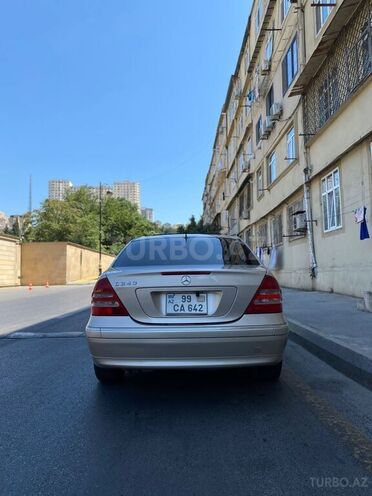 Mercedes C 240 2001, 367,523 km - 2.6 л - Bakı