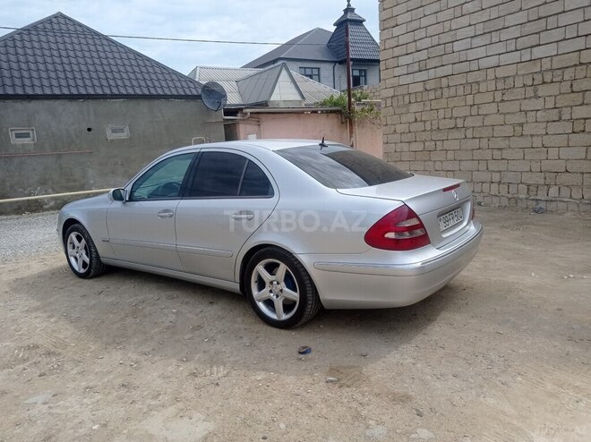 Mercedes E 270 2002, 485,008 km - 2.7 l - Bakı