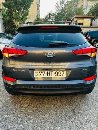 Hyundai Tucson 2017, 93,261 km - 2.0 l - Bakı