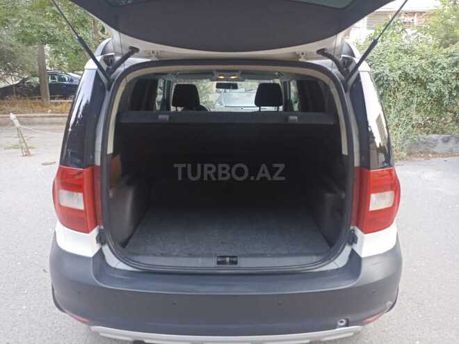 Skoda Yeti 2012, 300,236 km - 1.2 l - Bakı