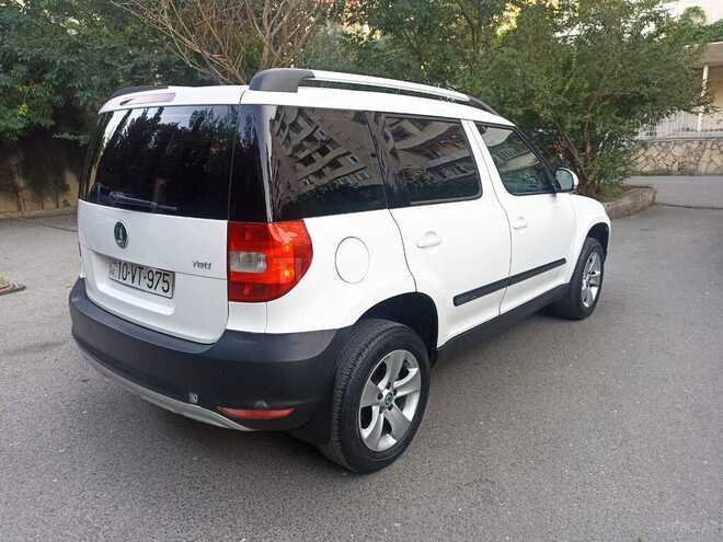 Skoda Yeti 2012, 300,236 km - 1.2 l - Bakı