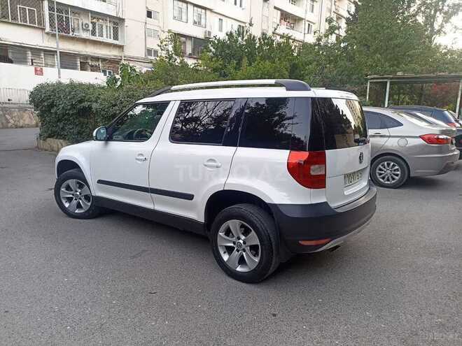 Skoda Yeti 2012, 300,236 km - 1.2 l - Bakı